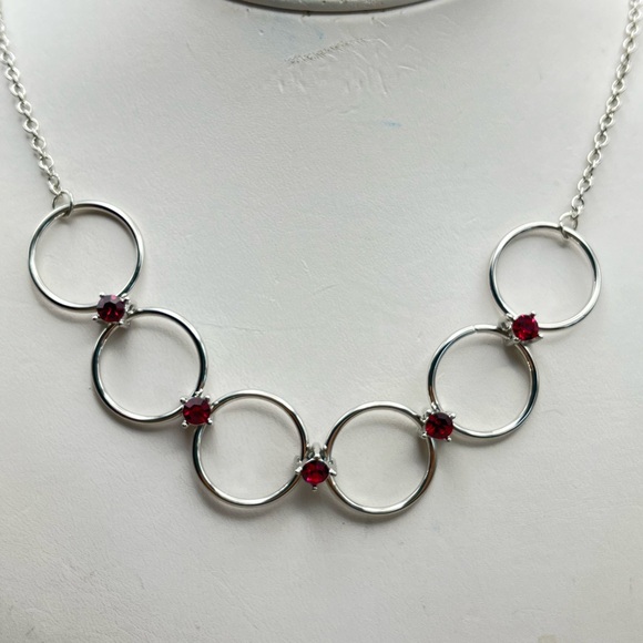 Jewelry - Elegant Silver and Red Gemstone Necklace